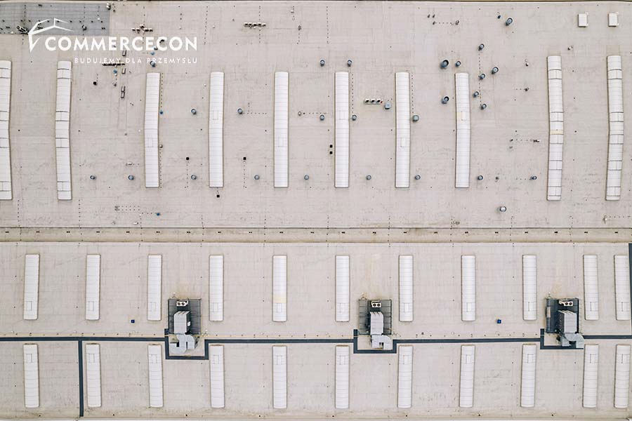 Dach hali przemysłowej