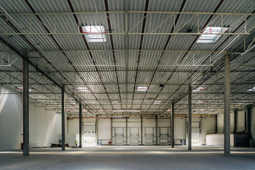 hala logistyczna - obiekty logistyczne