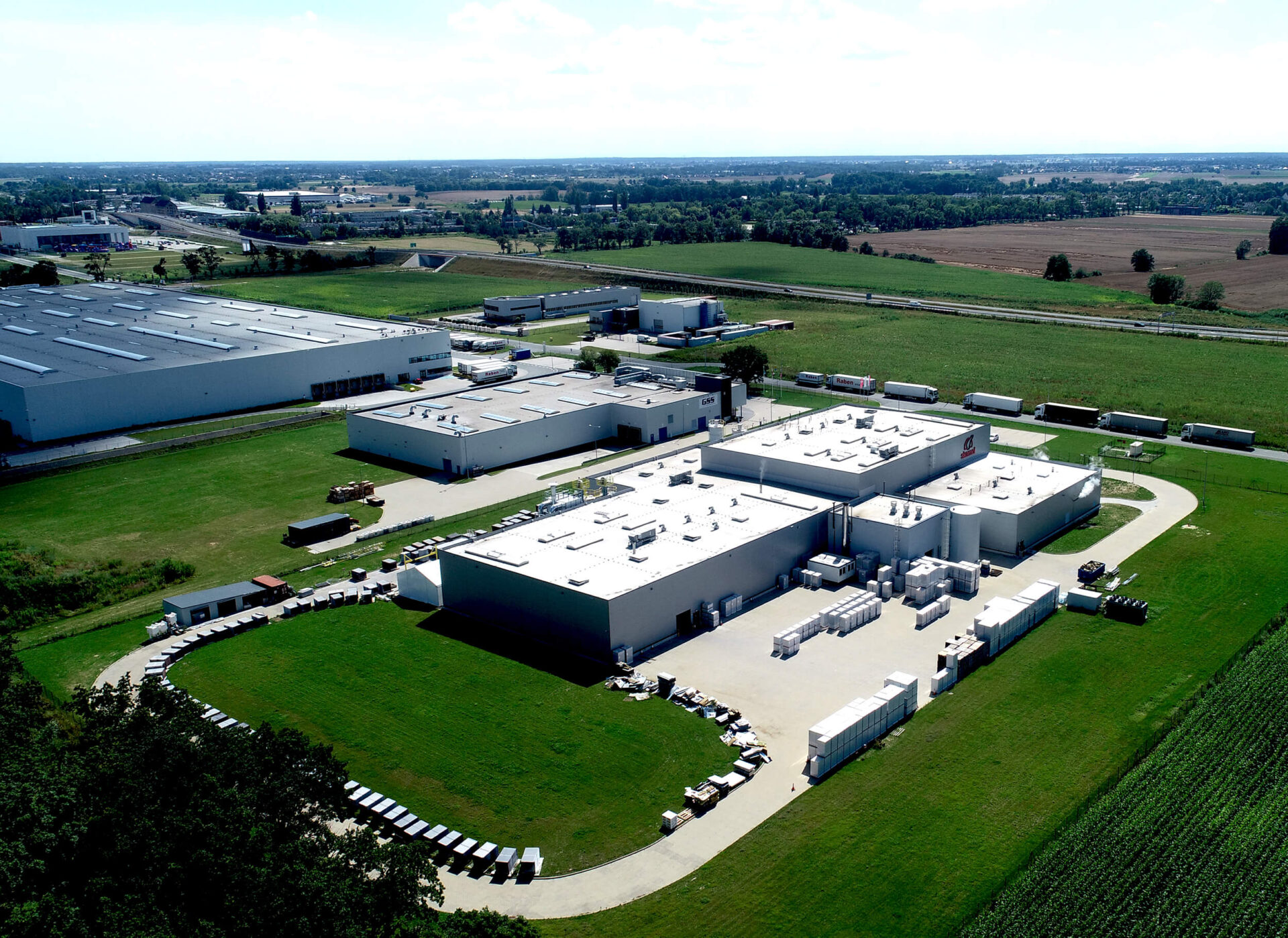 Hala produkcyjna PANATTONI dla SKAMOL