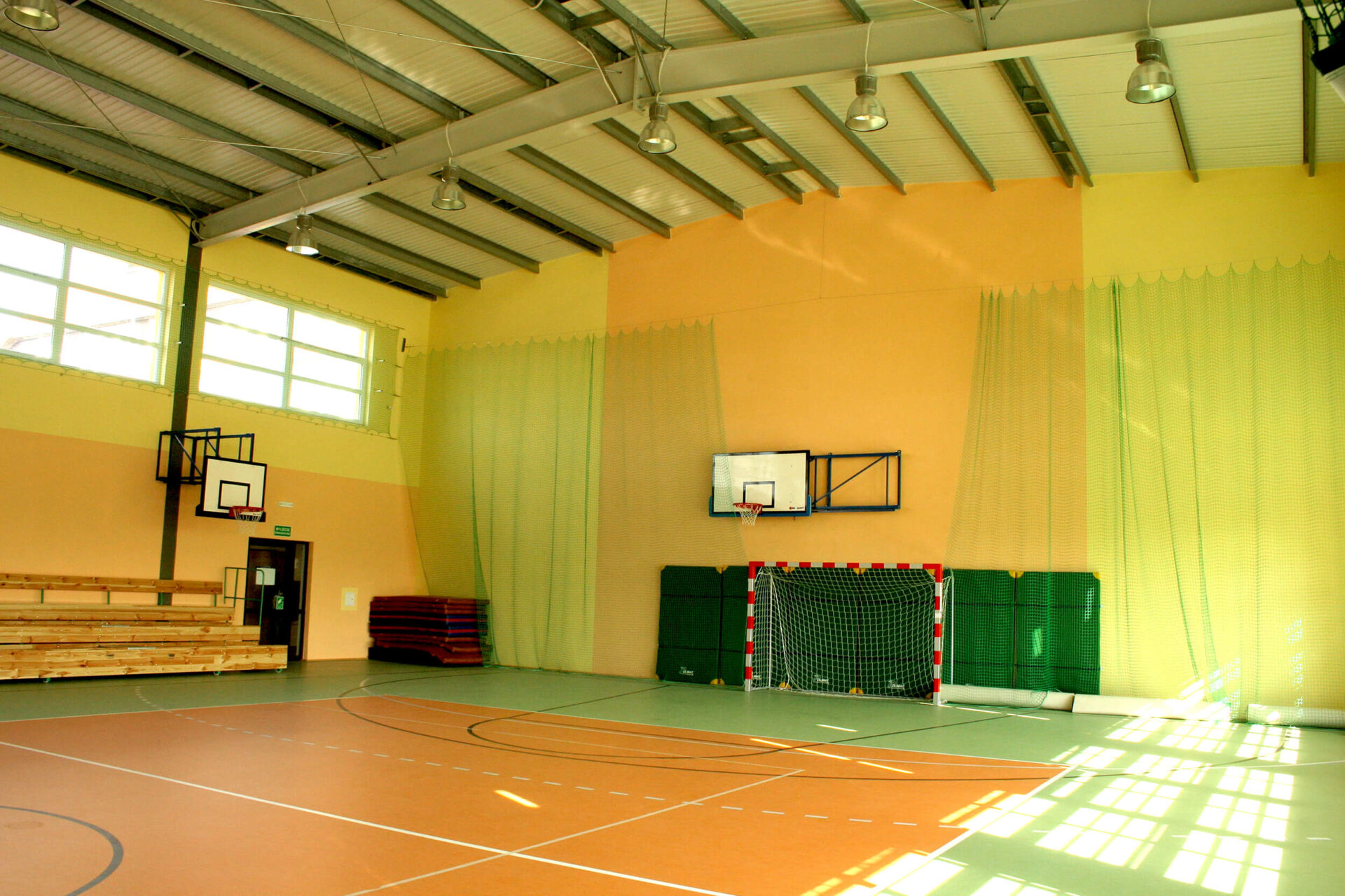 Hala widowiskowo-sportowa w Szkole Podstawowej nr 2