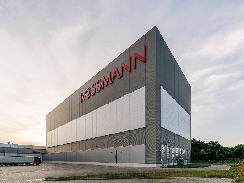hala wysokiego składowania Rossmannn